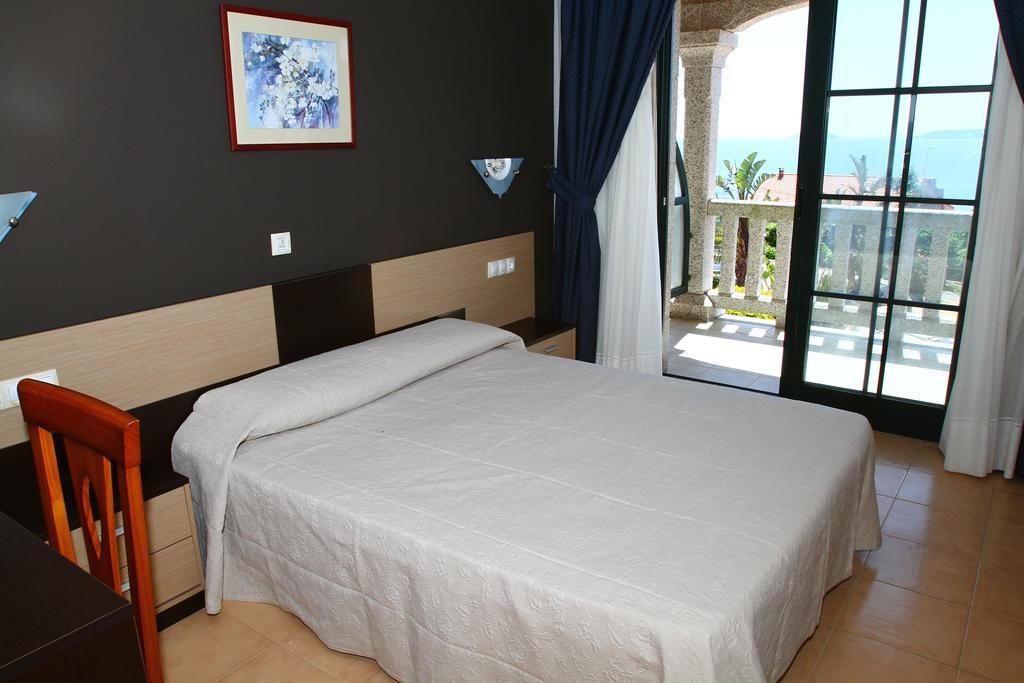 Apartamentos Coral Do Mar II Portonovo Room photo